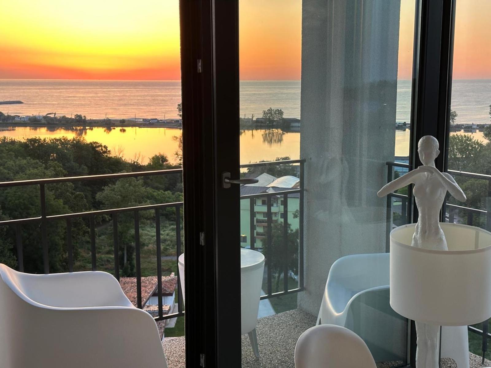 Ferienwohnung Donna Alba Seaview Penthouse, Casa Ta De Pe Plaja Neptun Exterior foto